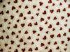 Tessuto americano ideale per patchwork, quilt e cucito creativo, realizzato in cotone 100% a tema San Valentino in altezza di cm 110.