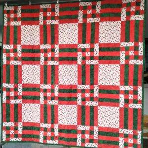 Quilt  patchwork con inserti a fantasia "cherry".