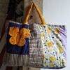 Capiente borsa patchwork imbottita,  realizzata in tessuto di cotone 100% americano.