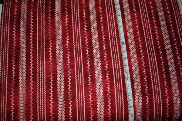 Tessuto americano ideale per patchwork, quilt e cucito creativo, realizzato in cotone 100% in altezza di cm 110.