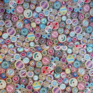 Tessuto americano ideale per patchwork, quilt e cucito creativo per bambini realizzato in cotone 100% in altezza di cm 110.